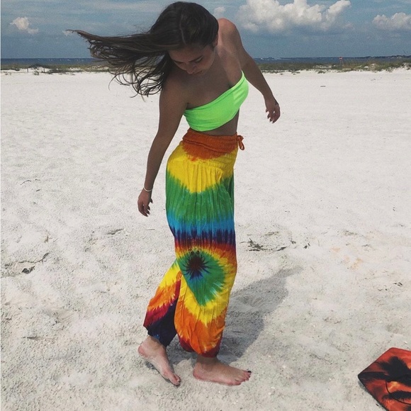 FLOWY HIPPIE PANTS - Picture 3 of 4